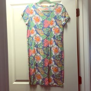 Vineyard vines t shirt dress.Never been worn
